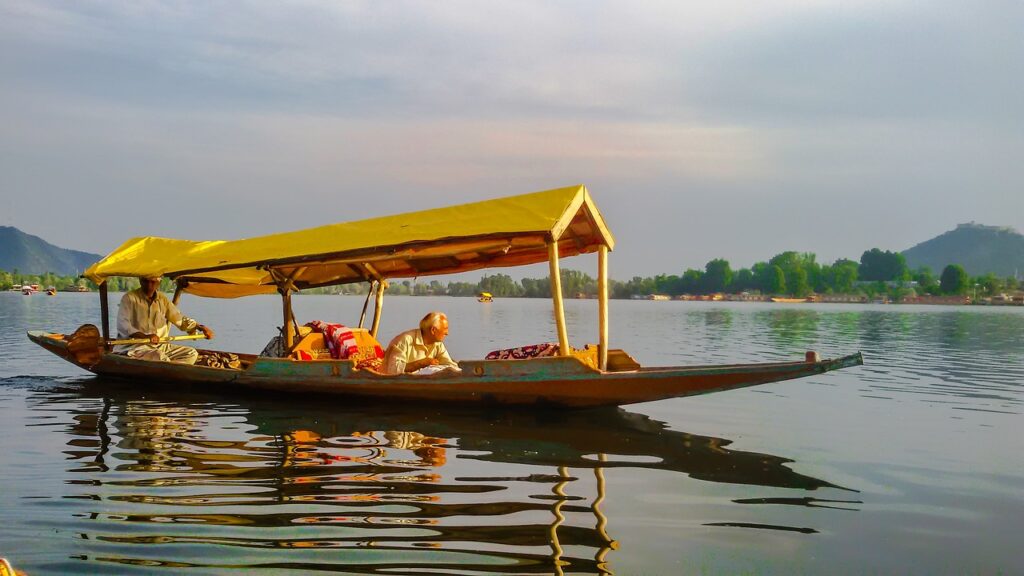 dal, lake, srinagar-3396109.jpg